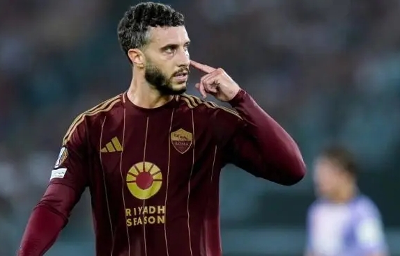 埃尔莫索转会风云 足球舞台上的新挑战