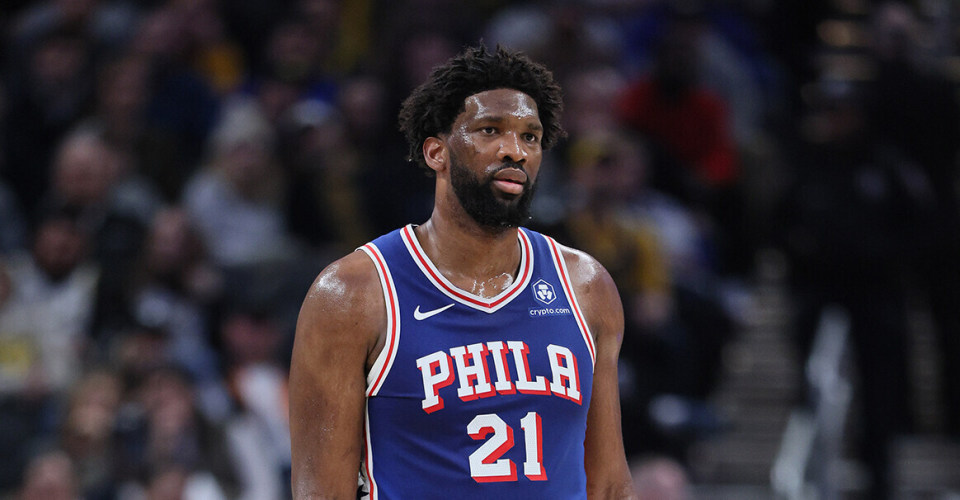 恩比德左膝肿胀加剧，76人未来面临挑战