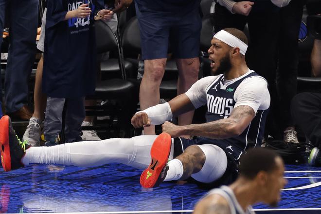 加福德历史级表现:比肩传奇,独行侠虽败犹荣 加福德历史级表现:比肩传奇,独行侠虽败犹荣