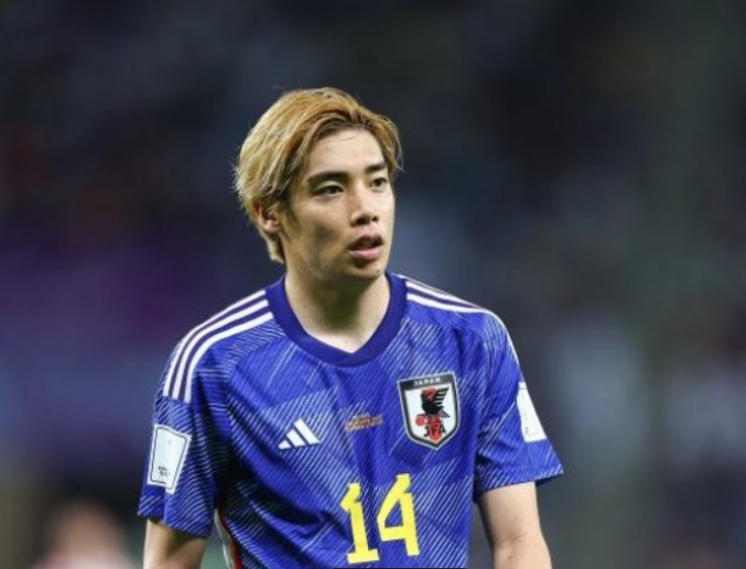 伊东纯也3.png 伊东纯也3.png