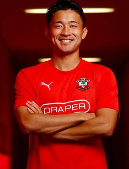 菅原由势 (3).png