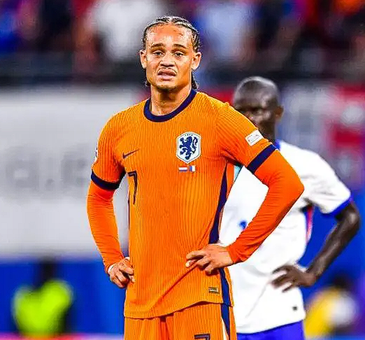 哈维西蒙斯 (3).png 哈维西蒙斯 (3).png