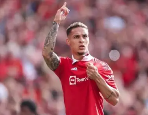 安东尼 (2).png 安东尼 (2).png