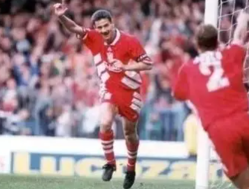 伊恩 - 拉什 (2).png