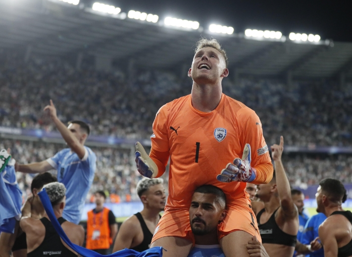 拜仁CEO德雷森：佩雷茨是长期合作计划，不是短期出售对象