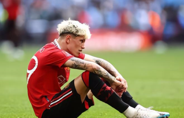 阿根廷3-0击败萨尔瓦多：加纳乔替补登场，但没能收获进球或助攻