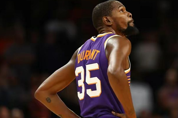 杜兰特直言：篮球场上错误难免，但追求完美是我永恒的心态