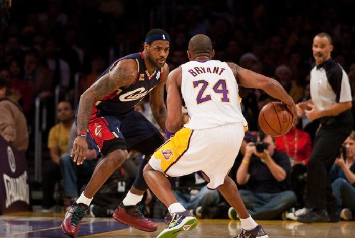 詹姆斯vs科比，詹姆斯与科比过往交手双方战绩