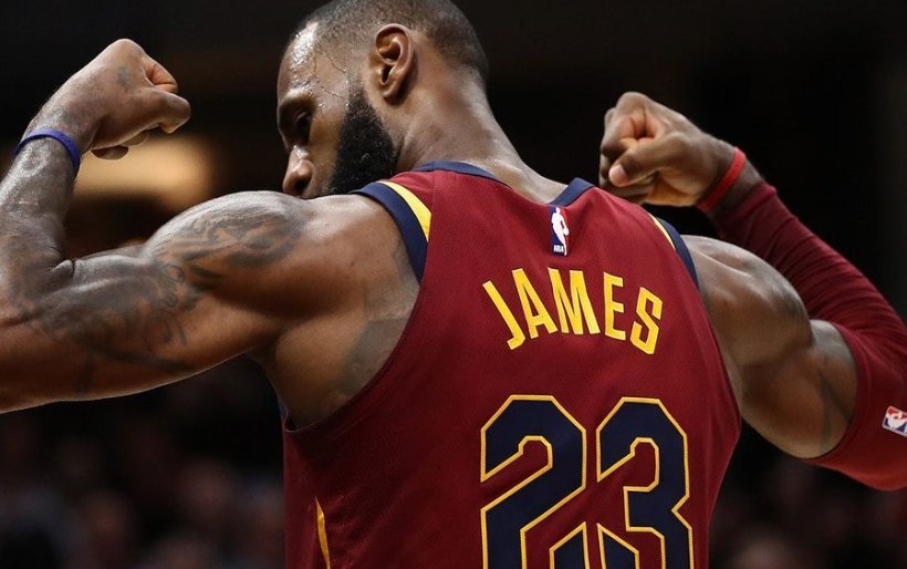 Skip：詹姆斯空位三分失手，穆雷后仰绝杀显神威