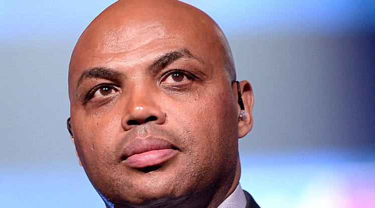 巴克利直言：湖人失利非拉塞尔之过，实乃掘金更强，总寻背锅者非明智之举