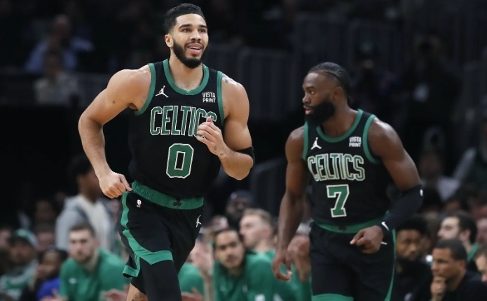 nba常規(guī)賽老鷹120-118逆轉(zhuǎn)凱爾特人