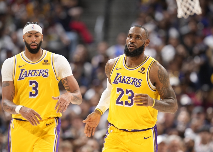 nba夺冠概率：东西部夺冠前景扑朔迷离