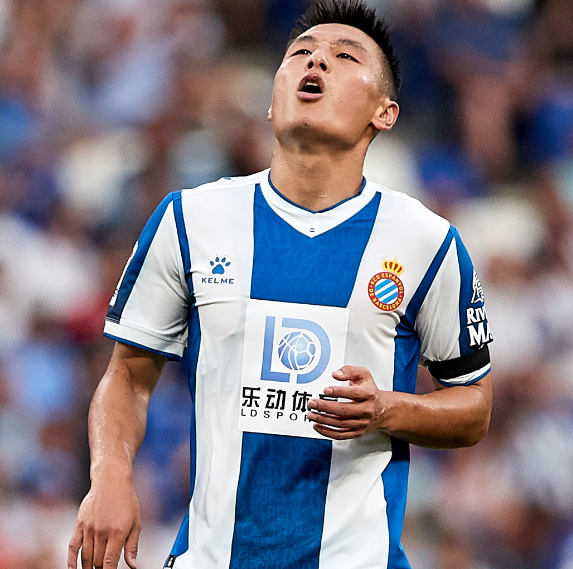 武磊谈小球员留洋西班牙:深知国外训练节奏对提升之巨大助益