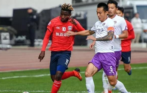 奥斯卡：渴望场内唱国歌，场外也要放声高歌