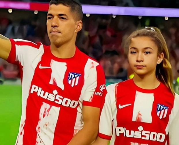 苏亚雷斯女儿：足球界的小公主