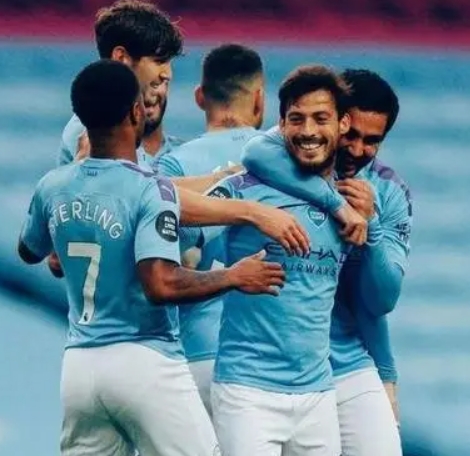 英超大战一触即发！曼城曼联同城德比即将上演