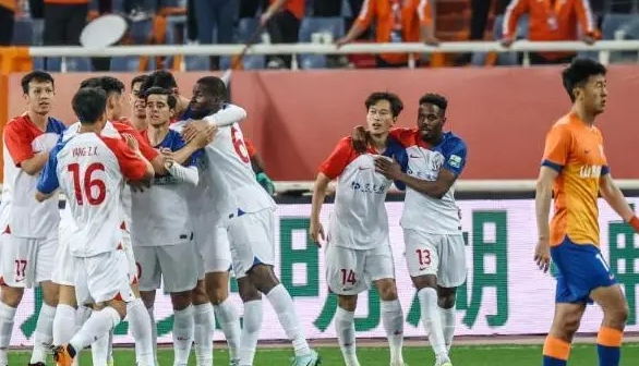 李霄鹏或接手青岛海牛，带队重返中超