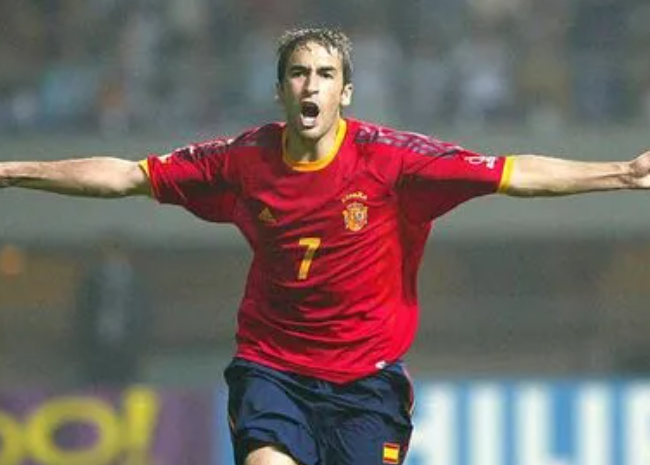 劳尔加西亚：西班牙足球的传奇人物