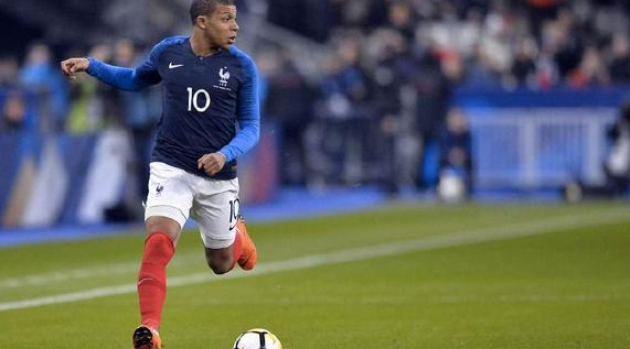 姆巴佩敏锐捕捉多特防线漏洞，巴黎中卫面临冲击考验