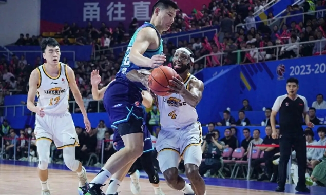 辽宁夺常规赛冠军，半决赛或遇广东广厦