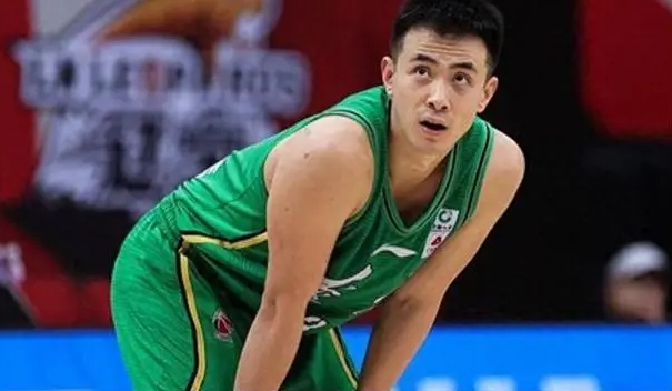 CBA 六强赛央视直播！辽宁男篮与山西男篮激战，谁能胜出？