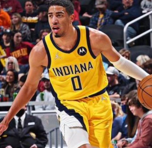 哈利伯顿季后赛单场30+5+5+5三分，队史第二人&自乔治后首人