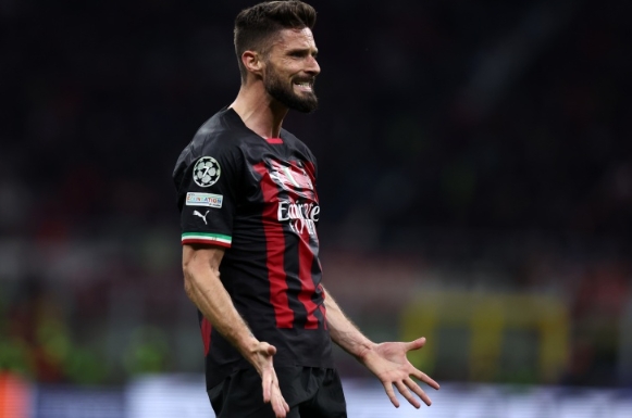 告别米兰！卡拉布里亚致敬 吉鲁启程洛杉矶