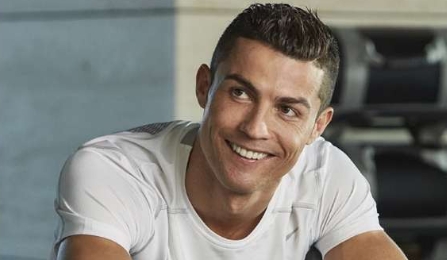 球王C罗高瞻远瞩，揭晓武磊唯一软肋，中国一哥无视他建议埋祸根