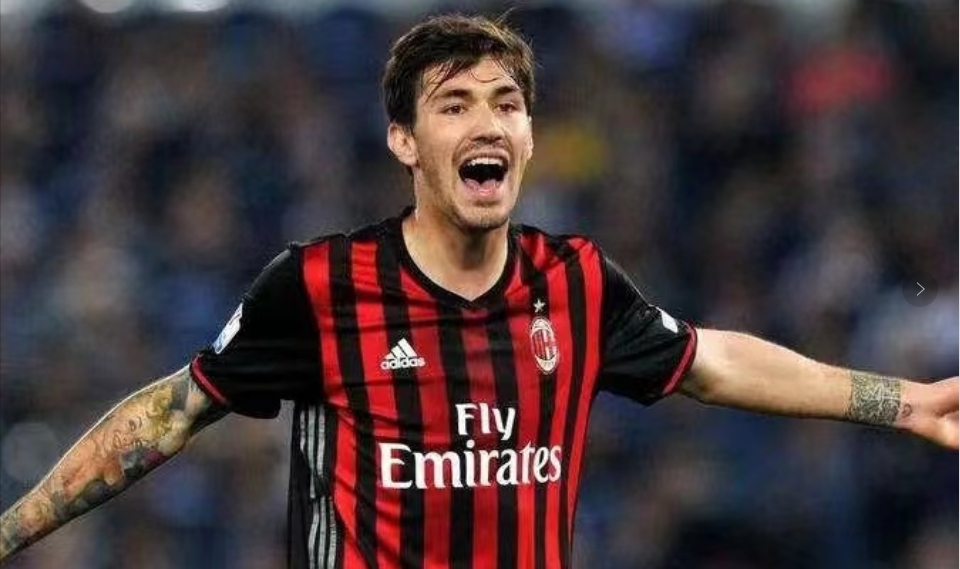 从曾经青涩的小罗马到带领米兰夺冠的队长