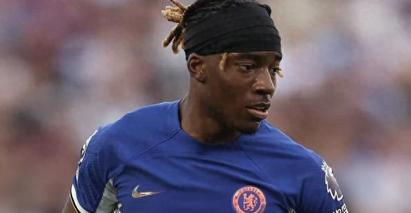 马杜埃凯：汲取巨星之力，蓝军之翼振翅欲飞