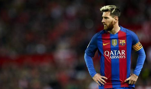 梅西本赛季大放异彩：13场12球11助，展现超凡实力