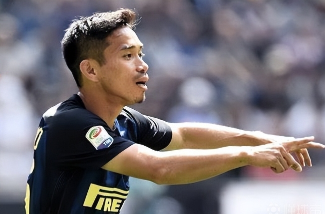 长友佑都：明治大学高材生出身的日本队长