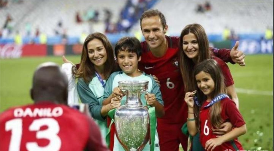 2016年欧洲杯决赛葡萄牙1：0击败法国夺冠前波...