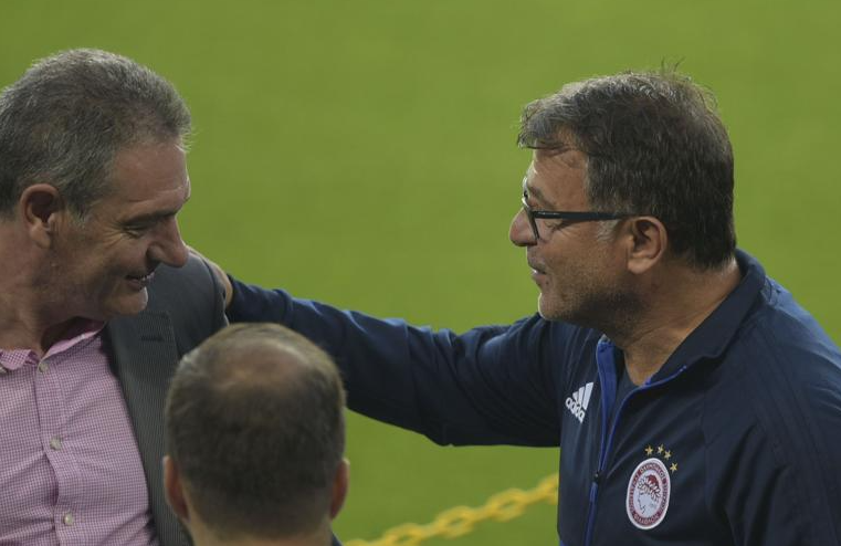 奥林匹亚科斯夺冠，主帅期待长久执教，呼唤希腊足球重拾自信