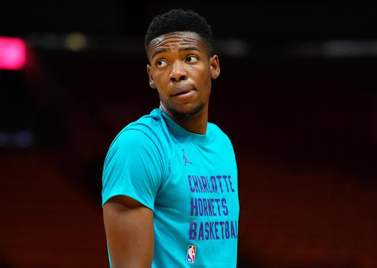 布兰登-米勒模拟首发替补交易：乔治首发，科比替补，哈登成交易筹码