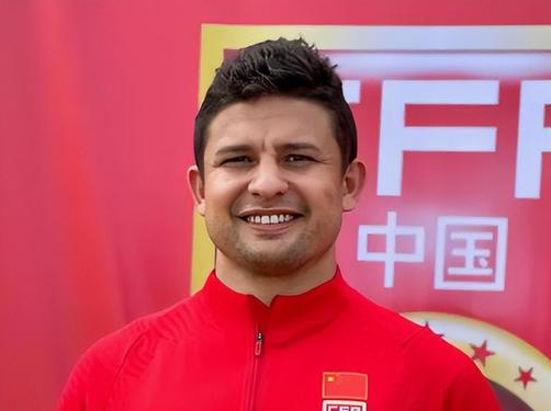 艾克森首发成谜，国足生死战对伊万科维奇亦是大考