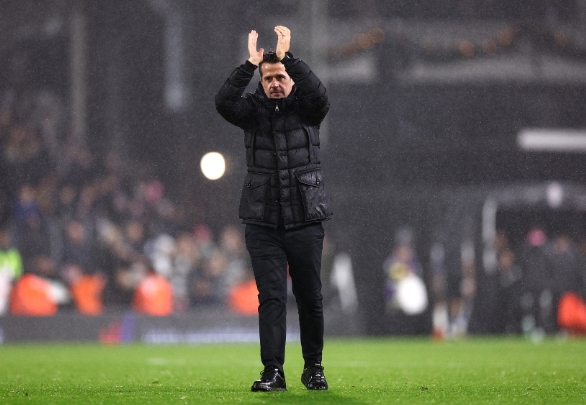 曼联续约戏码！滕哈赫留任曾遭竞争，富勒姆主帅或将转投绿茵场？