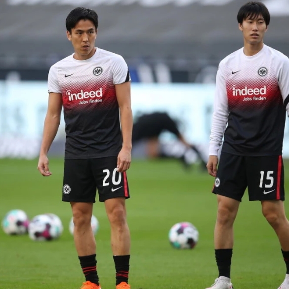 伊藤洋辉社媒告别斯图加特：珍贵的三年回忆