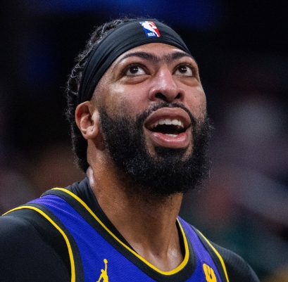 五年前的今天：湖人重磅交易，三少+多个首轮签换得安东尼-戴维斯