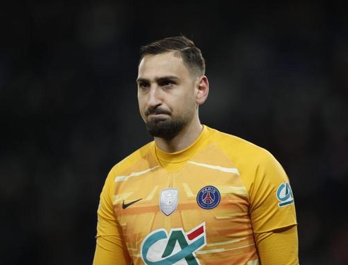 多纳鲁马社媒庆祝逆转：完美开局，再创辉煌