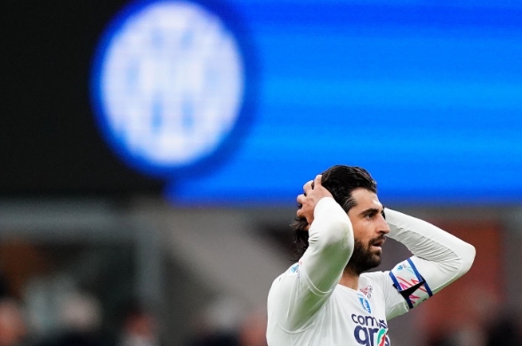 1.95米防线新宠！意甲多队角逐恩波利巨人鲁佩托