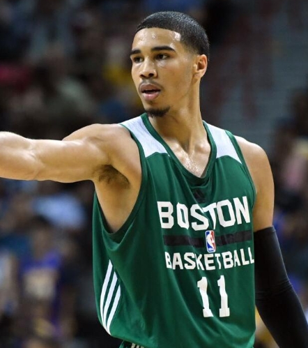 绿军总决赛上半场低迷，35分创十年新低，重蹈2010年湖人覆辙