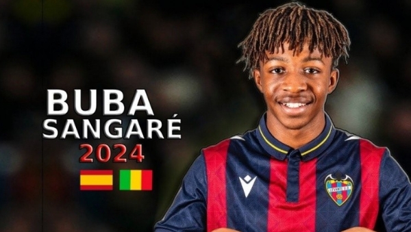 罗马抢先一步！150万欧签下16岁天才后卫布巴-桑加雷