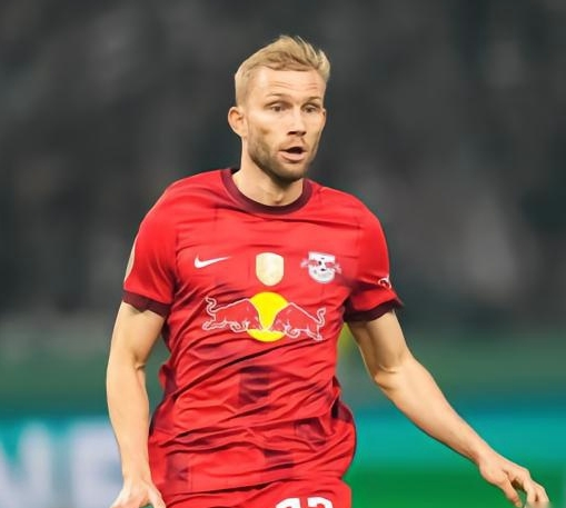 莱默尔深度剖析比赛：细节决定成败，全力以赴展现团队风采