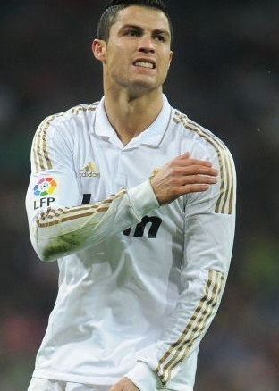 传承与并肩——C罗与小孔塞桑的足球岁月