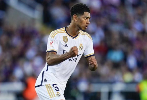 福登:我和贝林厄姆的配合正在进步,我喜欢和他一起踢球