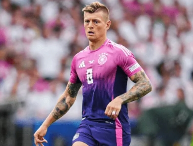 克罗斯闪耀,德国 2-0 匈牙利