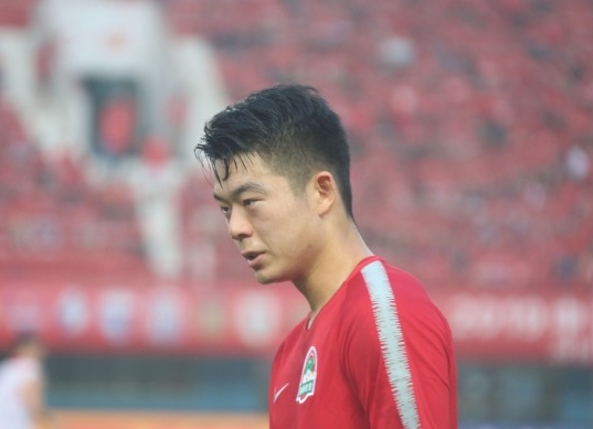 成都蓉城撤销胡睿宝中超报名，上海申花补报陈晋一