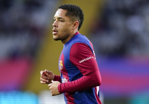 佛罗伦萨抢夺巴萨新秀罗克，欲掀意大利转会市场风云