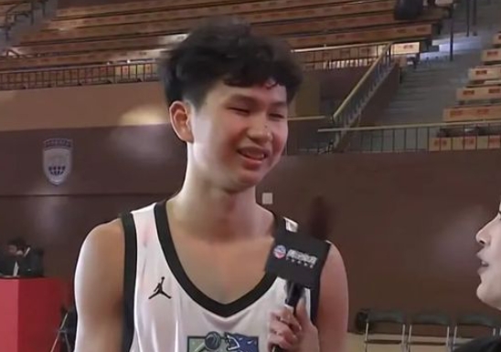 张文杰：既然选择远方，便只顾风雨兼程——山西训练视频引发热议